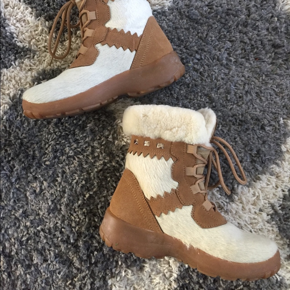 Olang Combat Shearling Boots - image 3